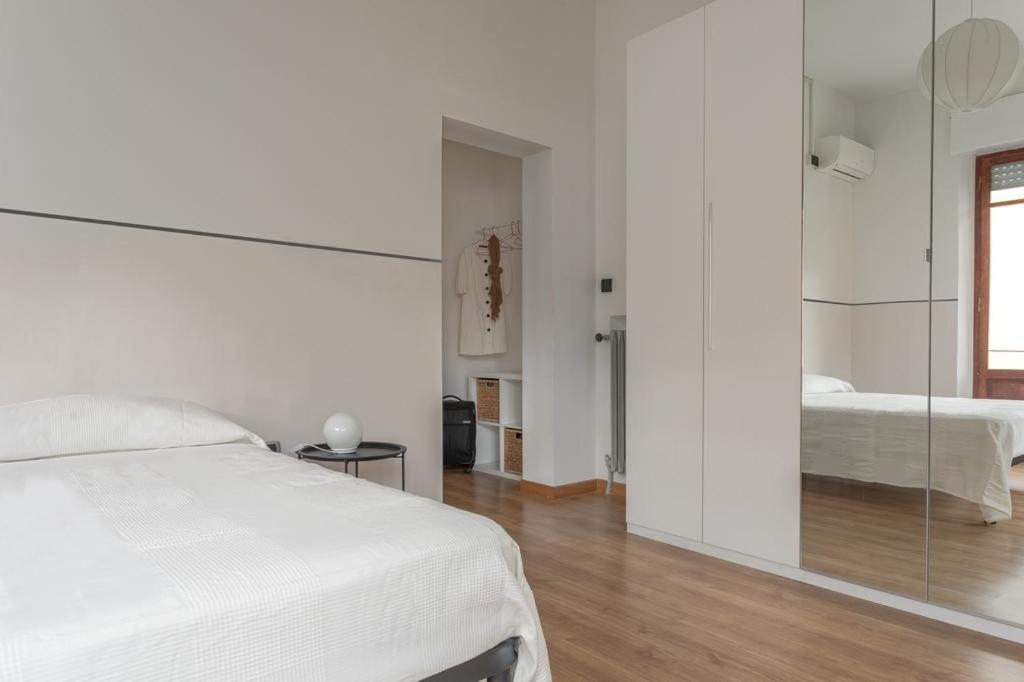 Buscine Home Pescara Centro - Palma Gratuita In Lido Attrezzato المظهر الخارجي الصورة