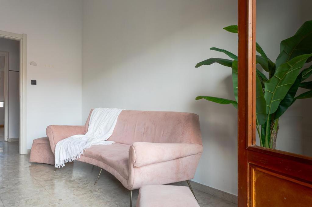 Buscine Home Pescara Centro - Palma Gratuita In Lido Attrezzato المظهر الخارجي الصورة